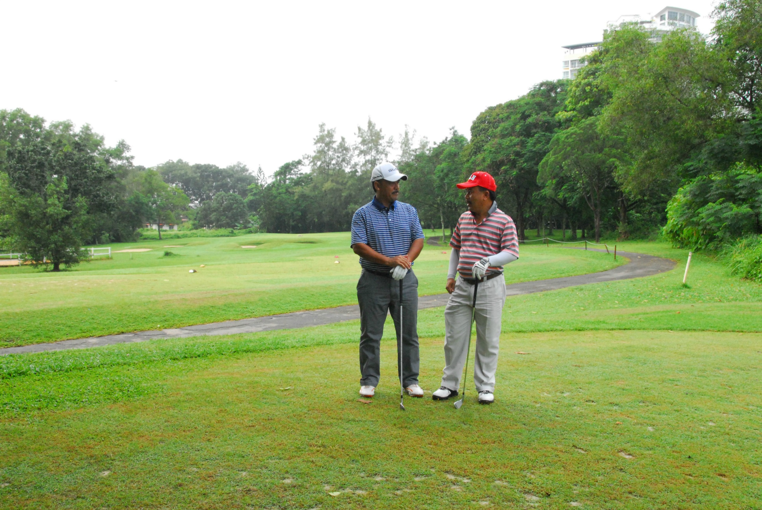 PRO15 157 GOLF DSC 0217.JPG